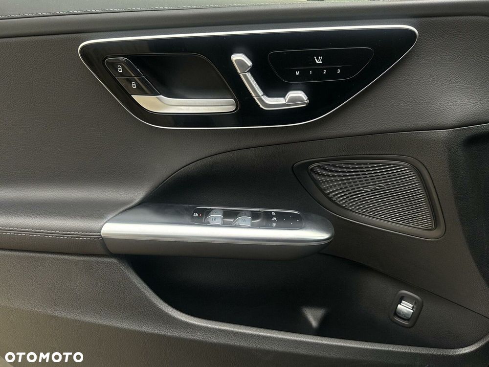 Mercedes-Benz Klasa C - 21