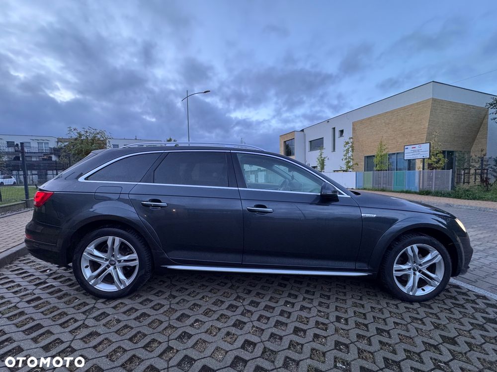 Audi A4 Allroad 2.0 TDI Quattro S tronic - 17