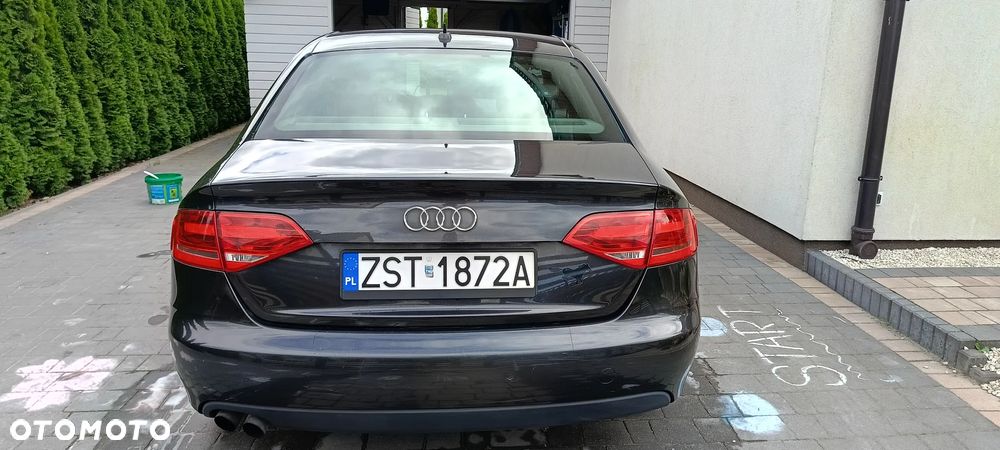 Audi A4 Limousine - 22
