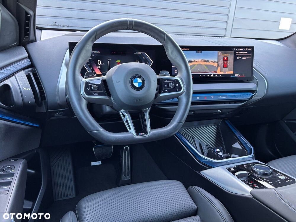 BMW X3 xDrive20 mHEV - 32