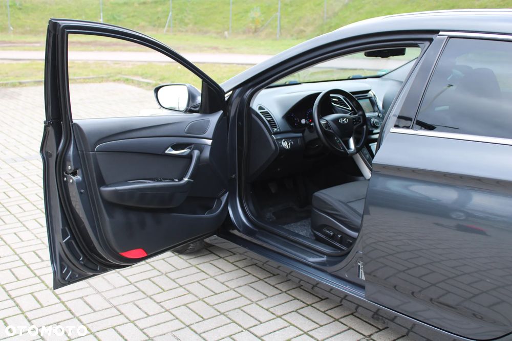 Hyundai i40 - 24