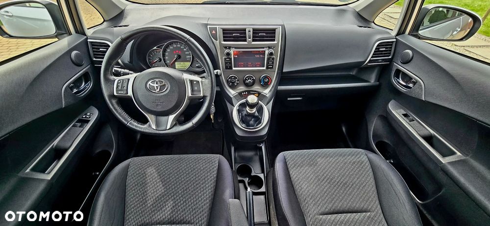 Toyota Verso S - 20