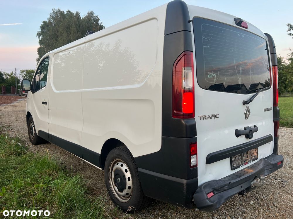 Renault Trafic - 2