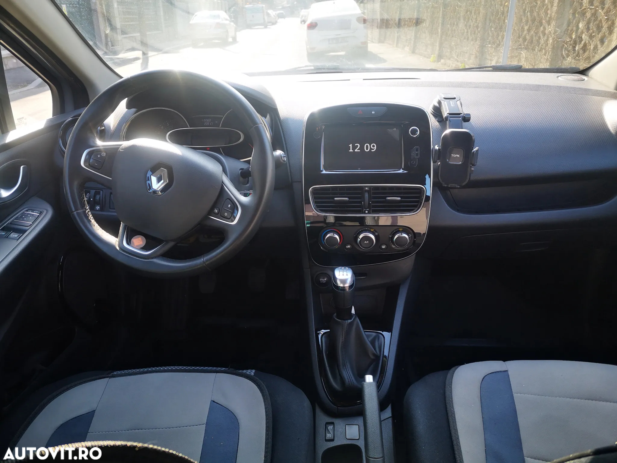 Renault Clio IV TCe Zen - 13
