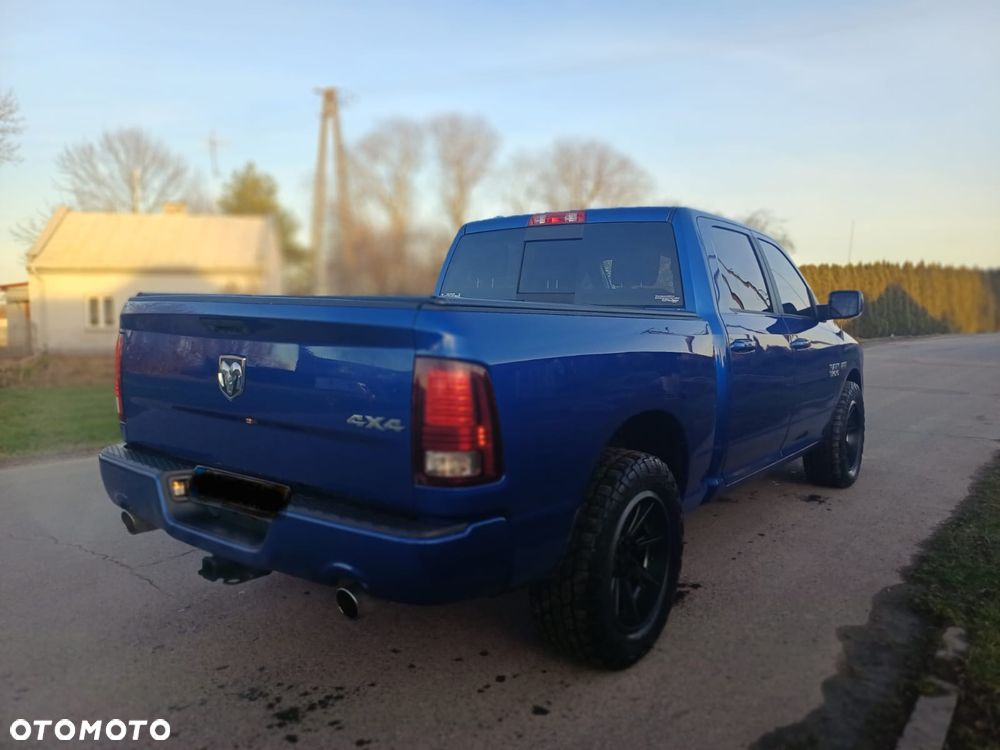 Dodge RAM - 4