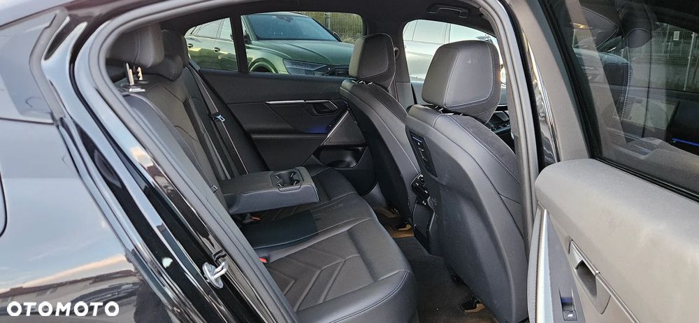 BMW Seria 5 520d mHEV M Sport - 14