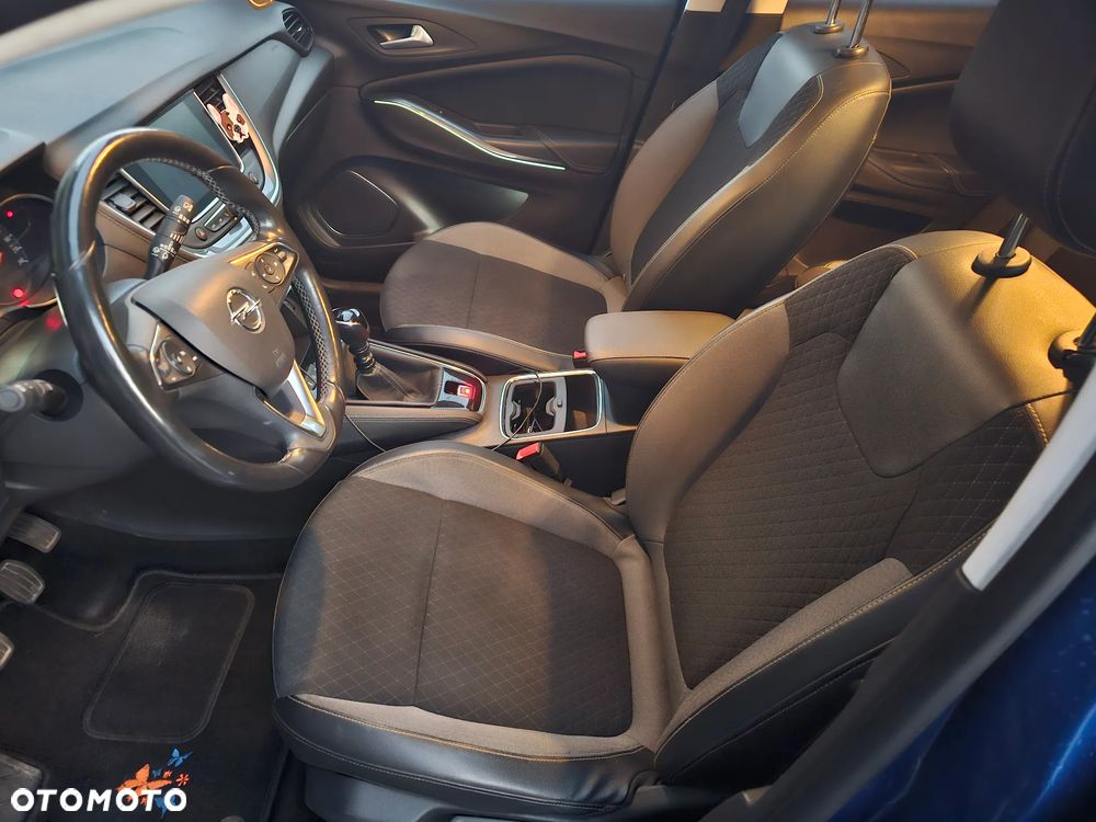 Opel Grandland X 1.2 T Elite S&S - 36