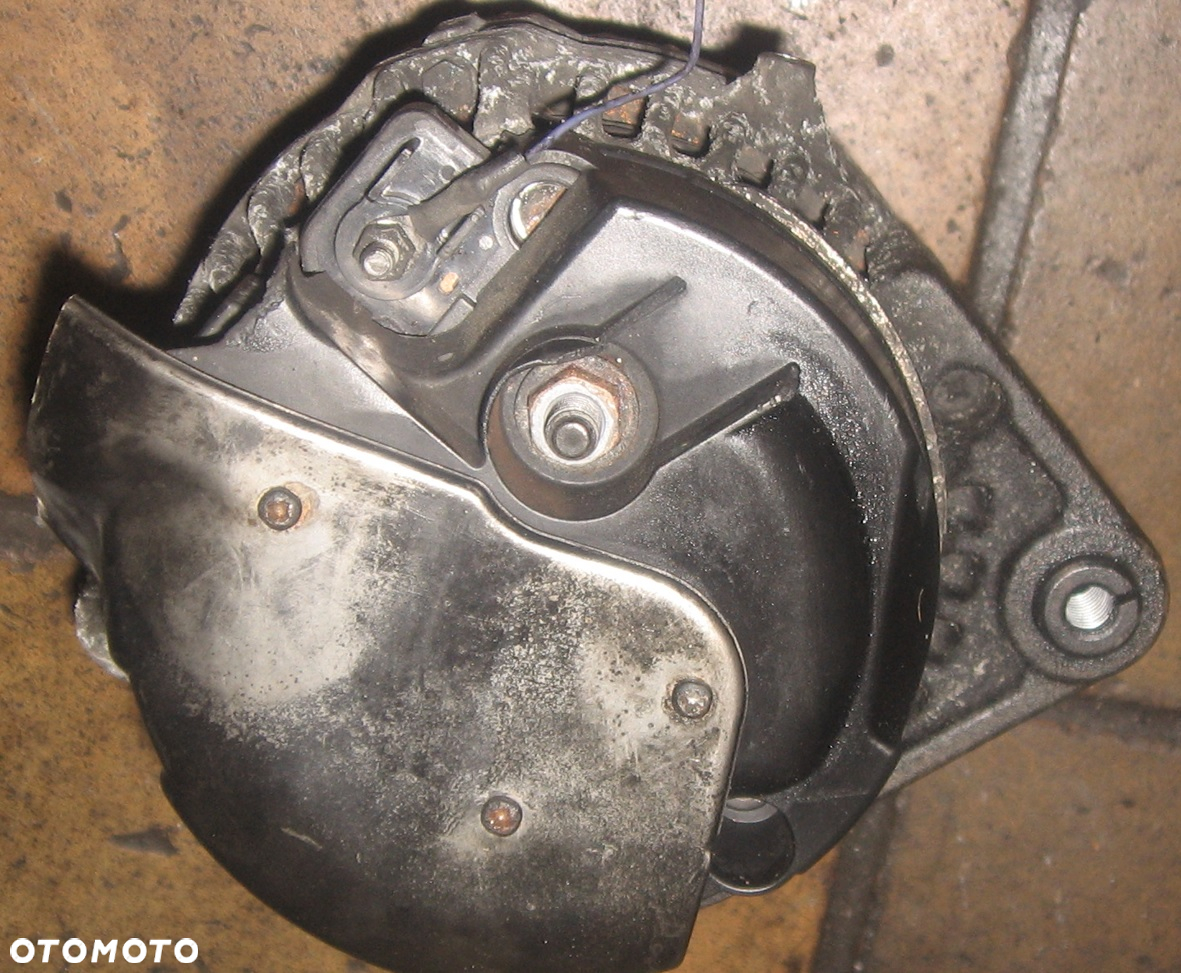 alternator OPEL VECTRA C SIGNUM 3.0 V6  CDTI 13125525 - 4