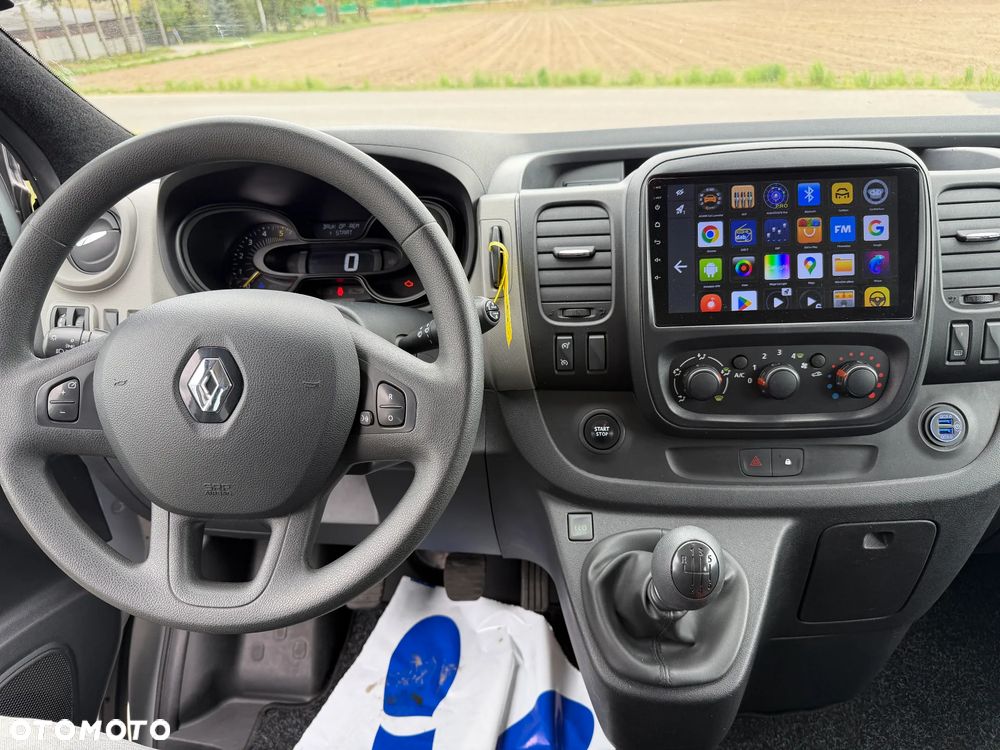 Renault Trafic - 9