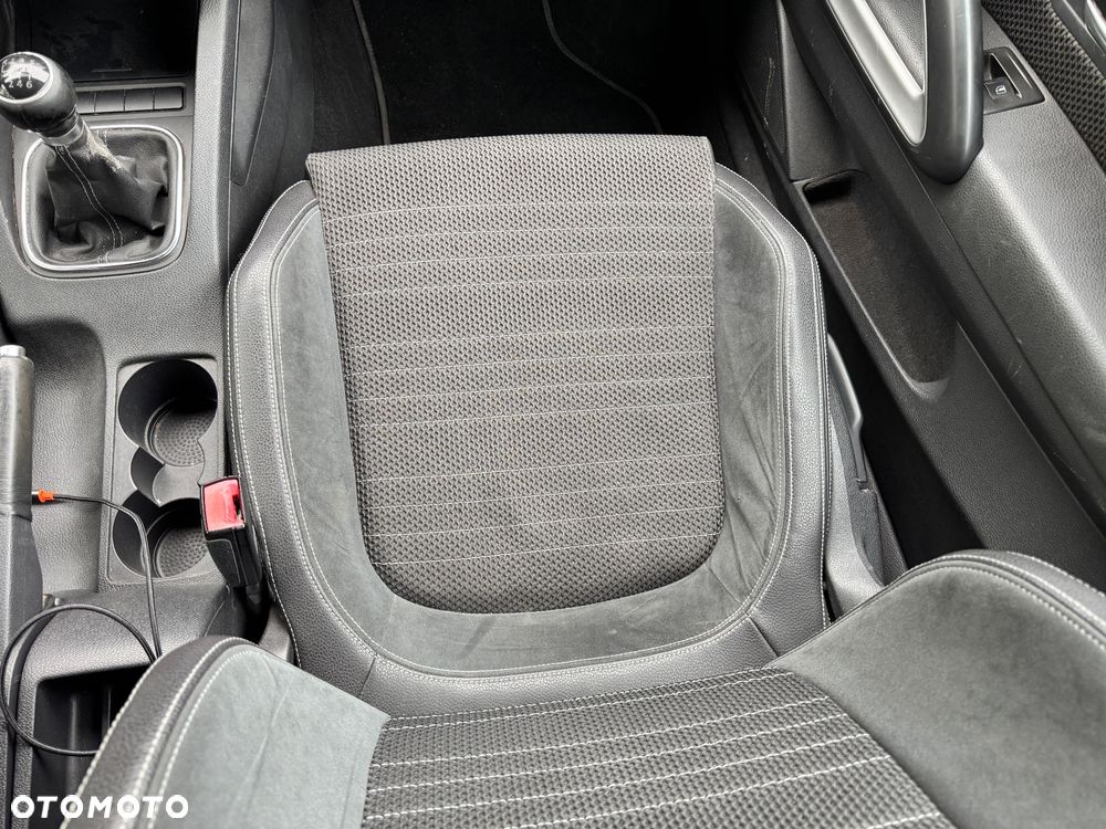 Volkswagen Scirocco - 29