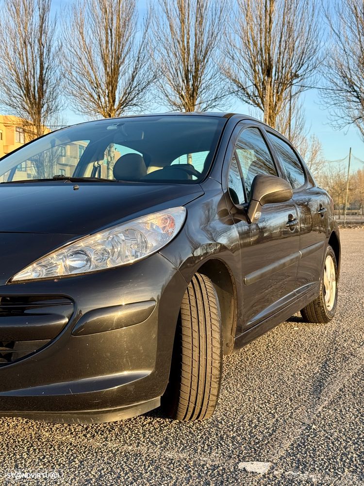 Peugeot 207 1.4 16V Trendy - 7