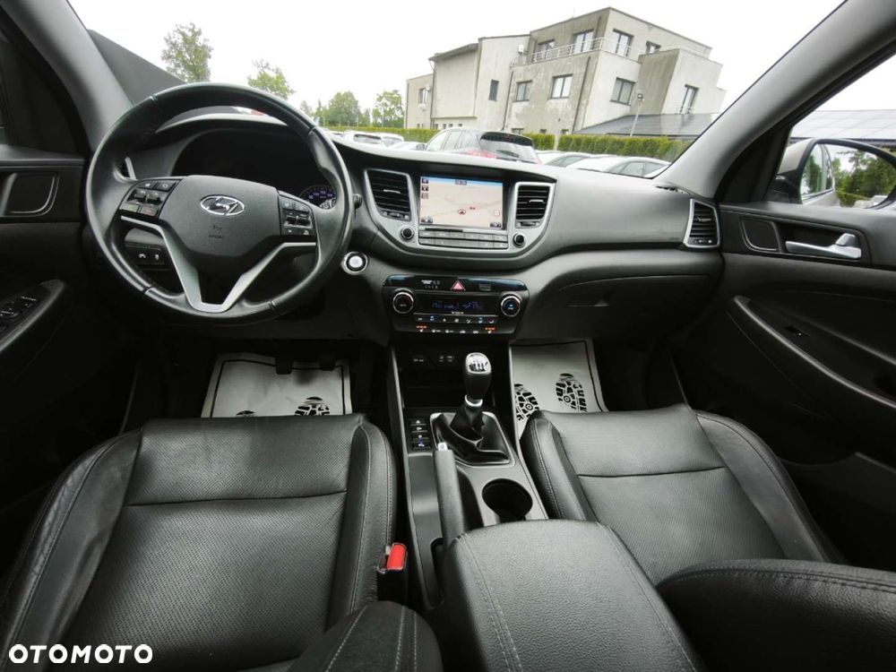 Hyundai Tucson - 8