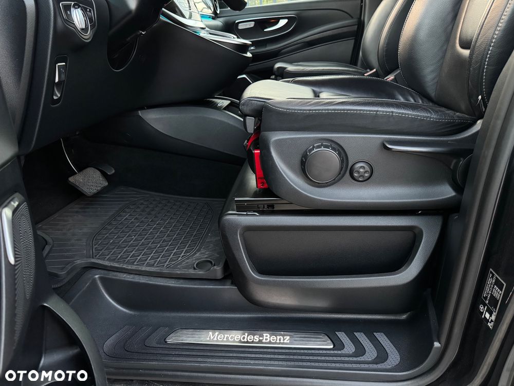 Mercedes-Benz Klasa V 300 d Avantgarde 9G-Tronic (d³ugi) - 18
