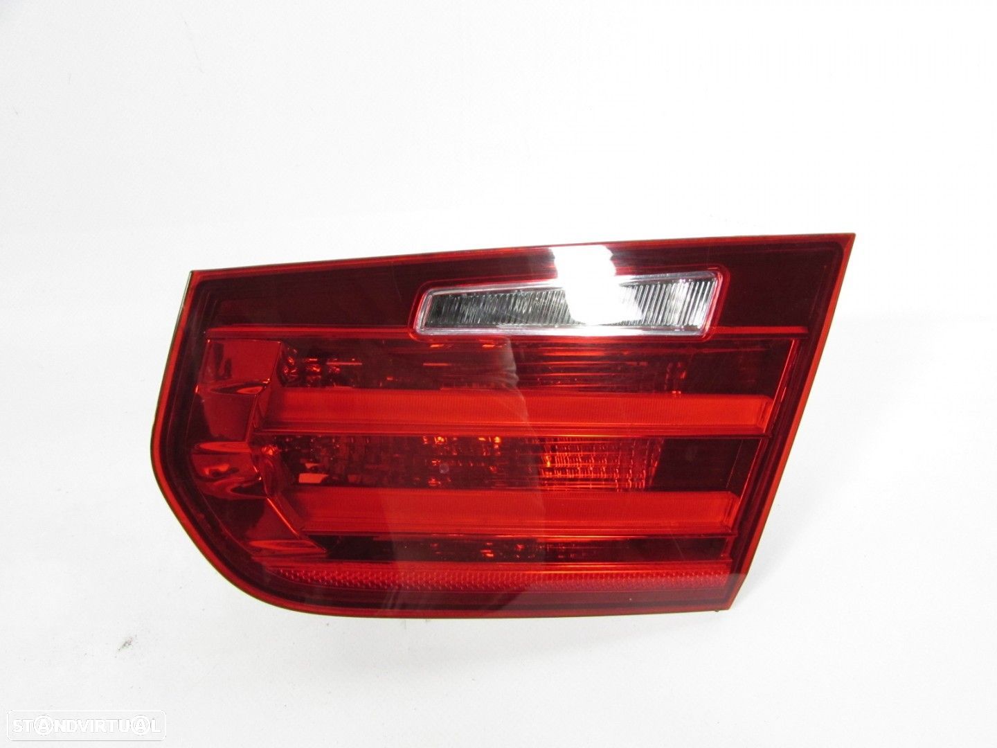 Farolim da mala Direito/Trás Seminovo/ Original BMW 3 (F30, F80)/BMW 3 Touring (... - 1