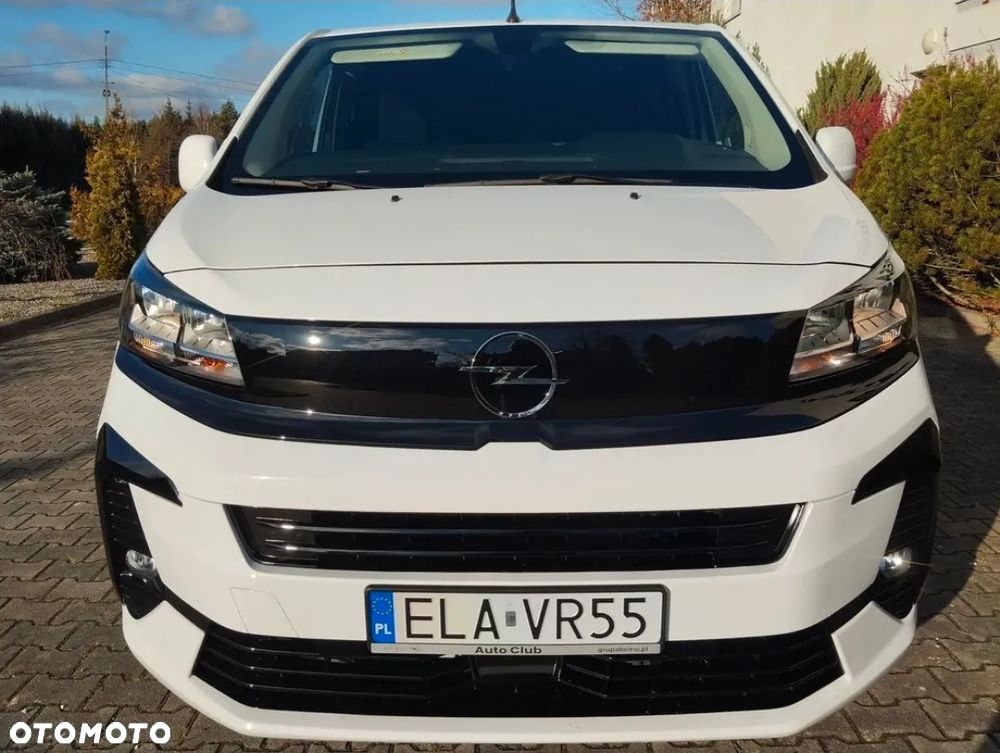 Opel Vivaro Lang - 32