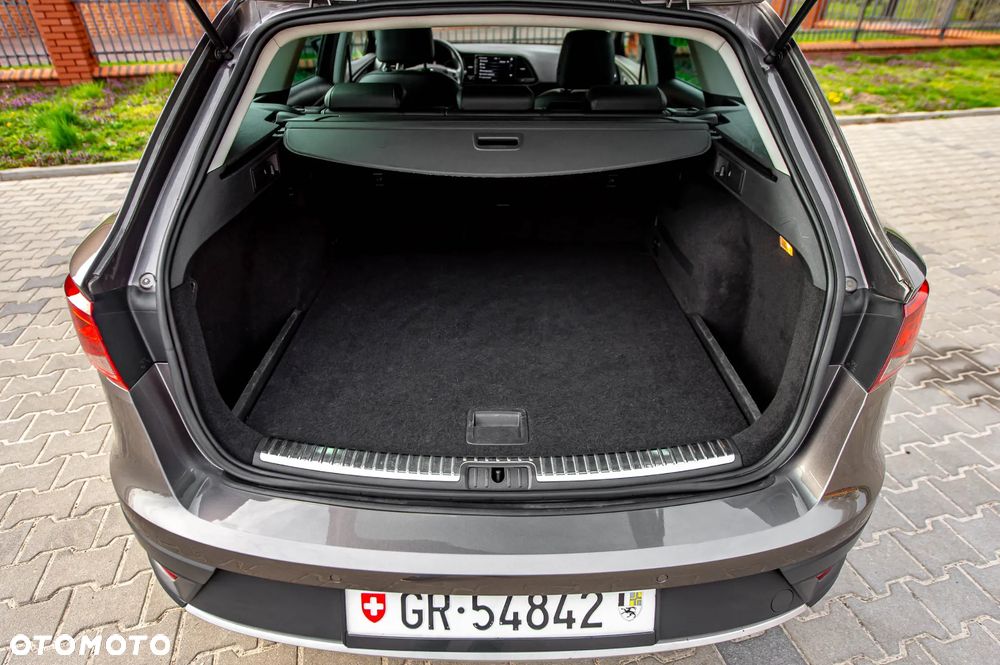 Seat Leon 2.0 TDI DPF Start&Stop DSG XCELLENCE - 30