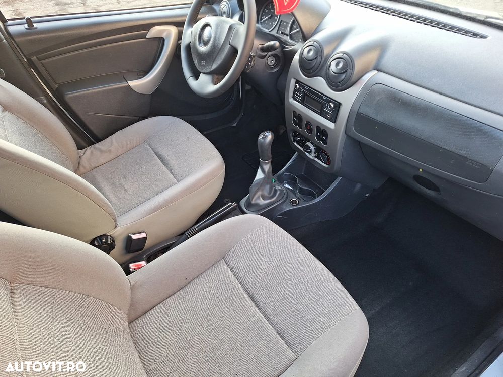 Dacia Pick Up - 8
