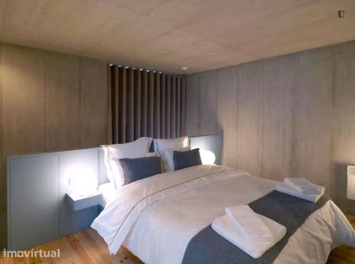 Apartamento com 1 quartos - localizado em Cedofeita Porto - Grande imagem: 2/6