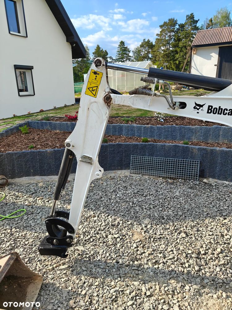 Bobcat E20Z - 8