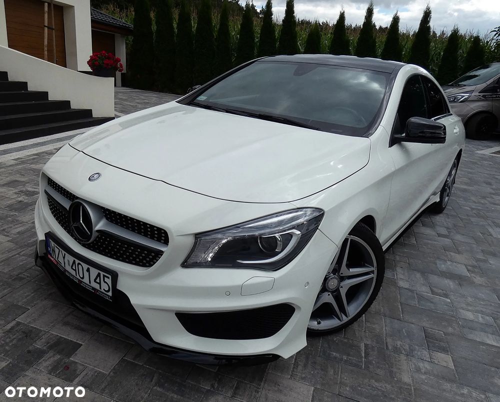 Mercedes-Benz CLA 200 7G-DCT AMG Line - 15