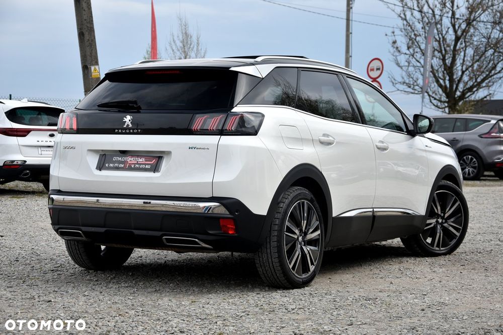 Peugeot 3008 1.6 PureTech HYbrid4 GT Line S&S EAT8 - 9