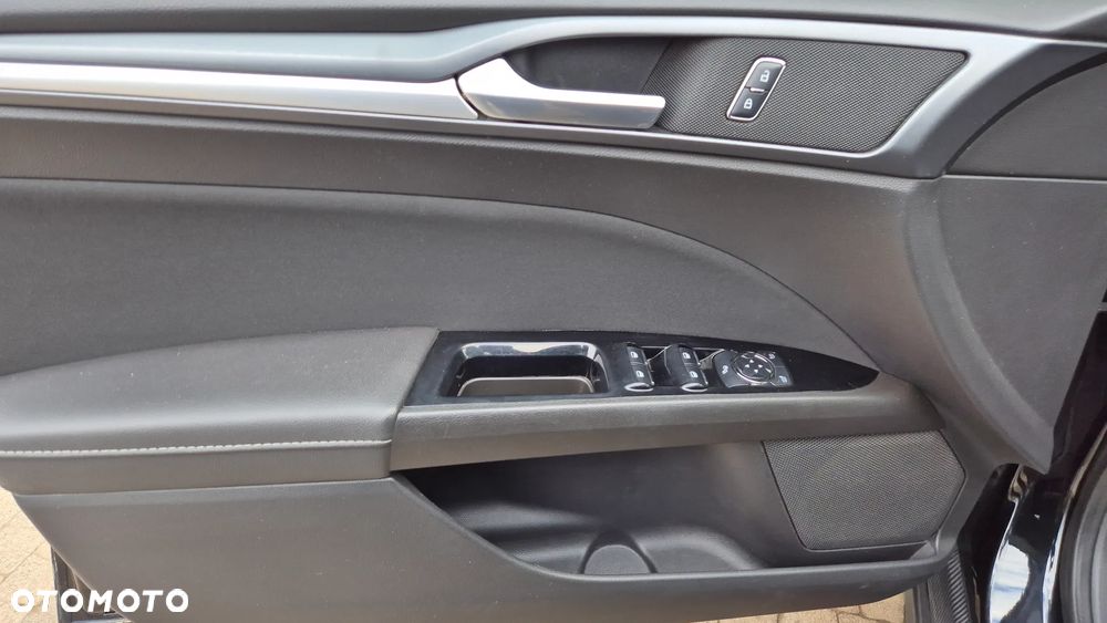 Ford Mondeo - 20
