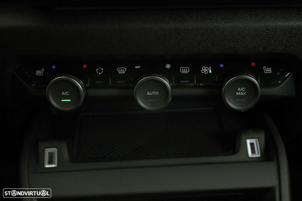 Citroën C4 1.2 PureTech Plus EAT8 - 12