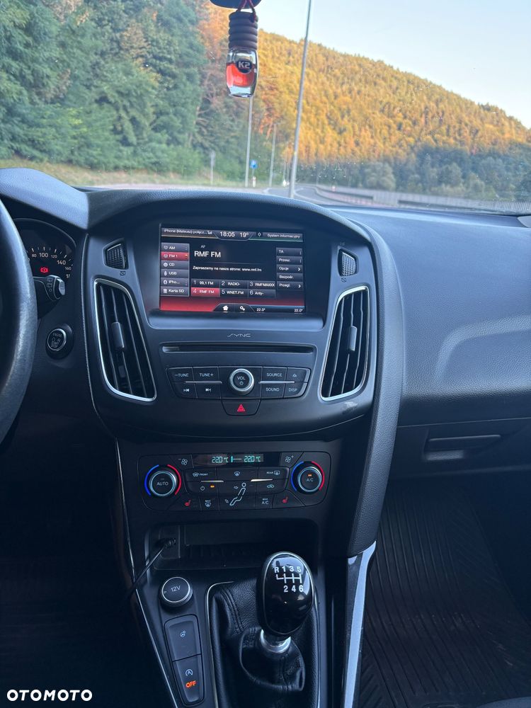 Ford Focus 1.5 EcoBoost SYNC Edition ASS - 7