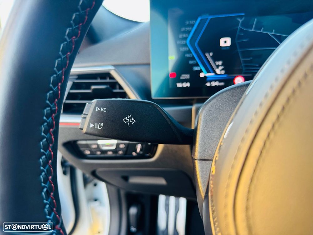 BMW M4 Competition xDrive - 35