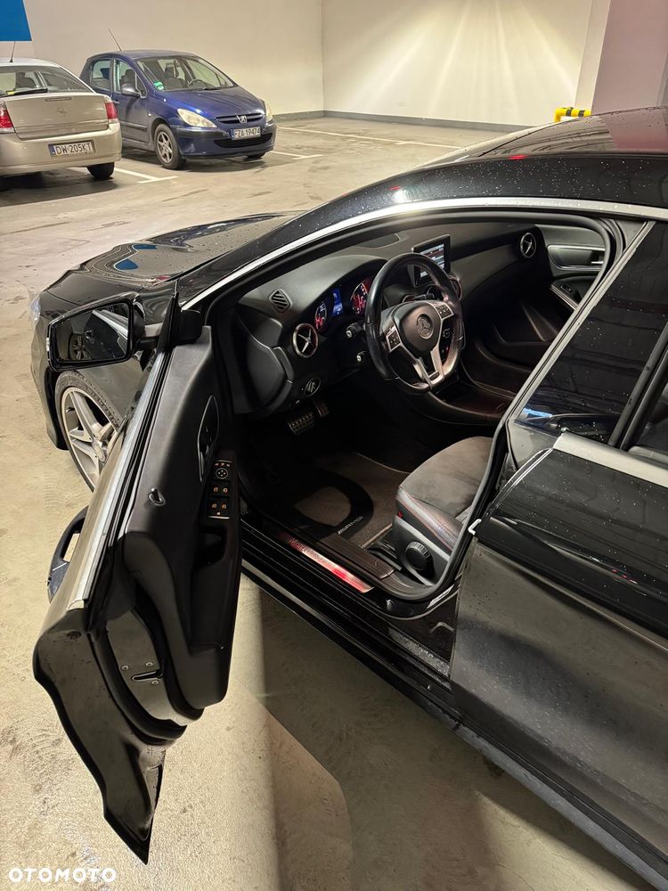 Mercedes-Benz CLA - 15