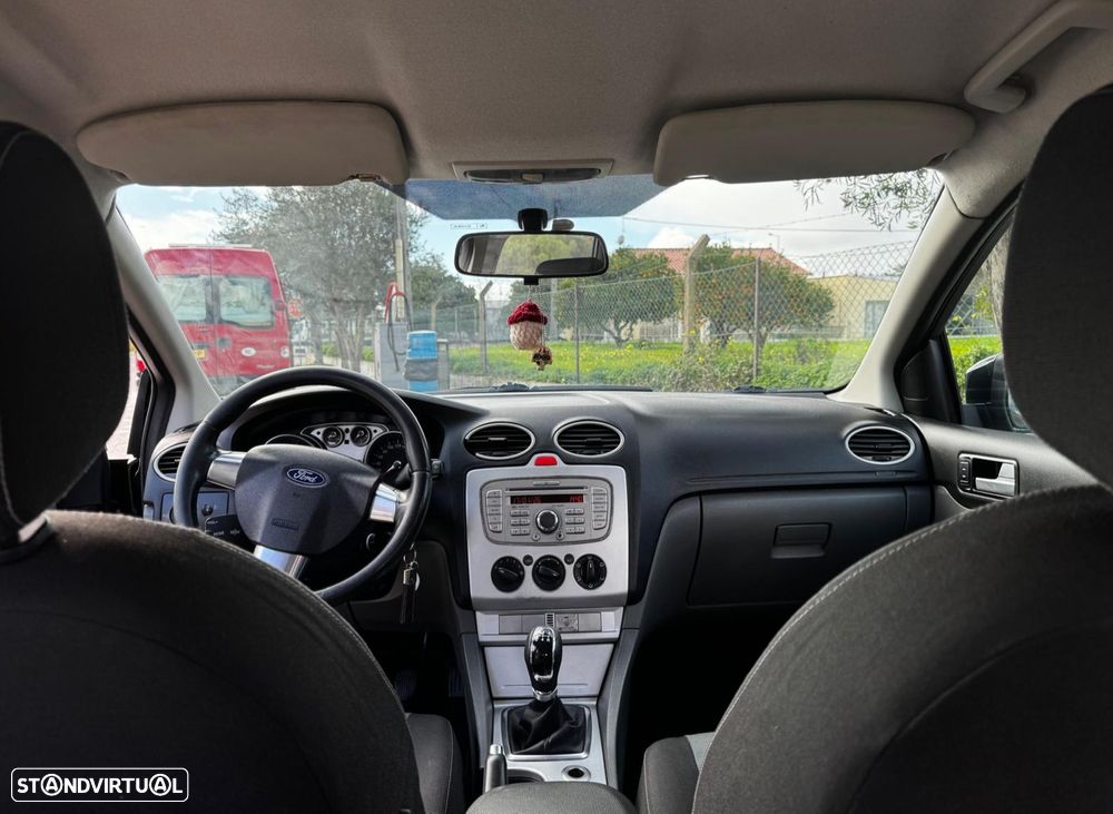 Ford Focus SW 1.6 TDCi 1st Edition - 11