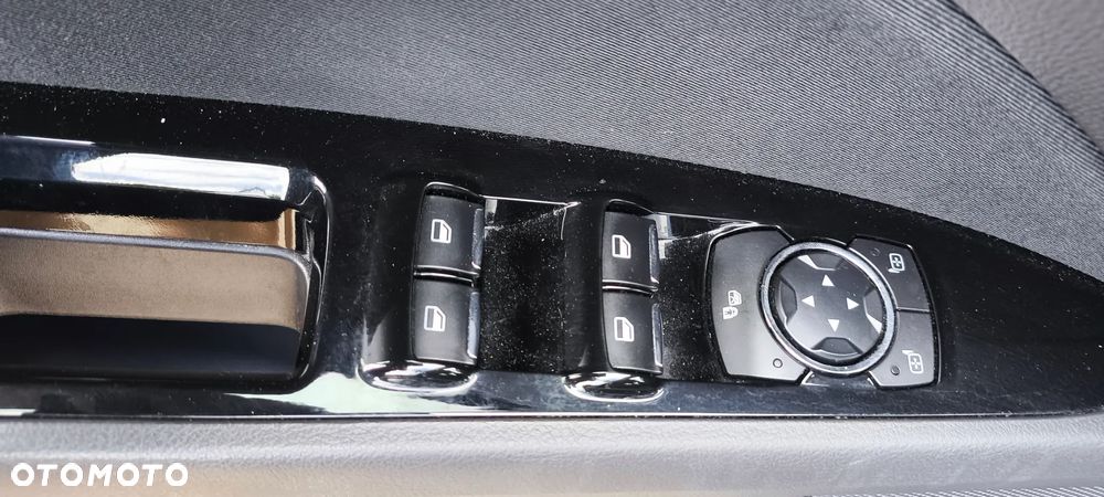 Ford Mondeo 2.0 EcoBlue Business Edition - 33