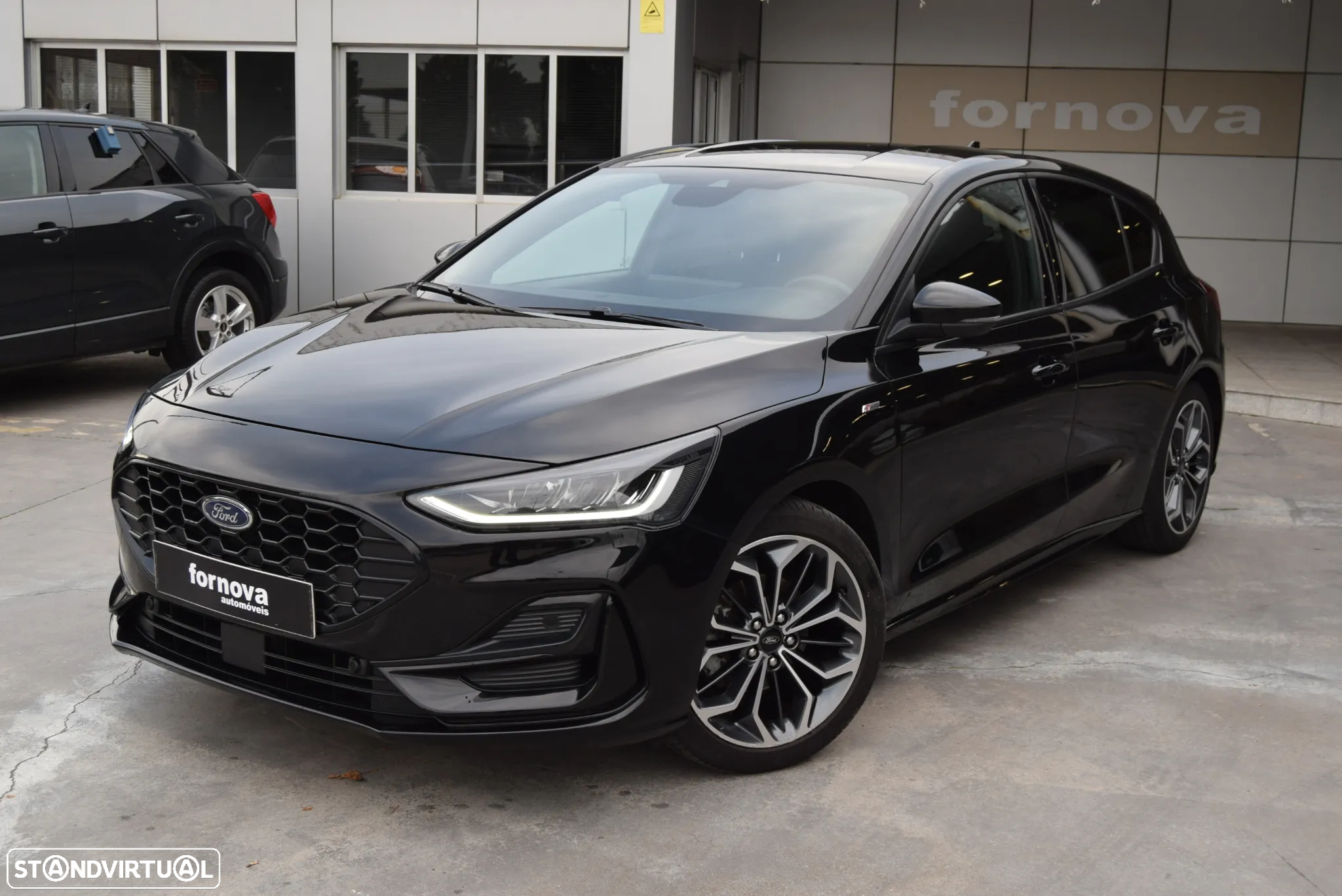 Ford Focus 1.0 EcoBoost MHEV ST-Line X Aut. - 2