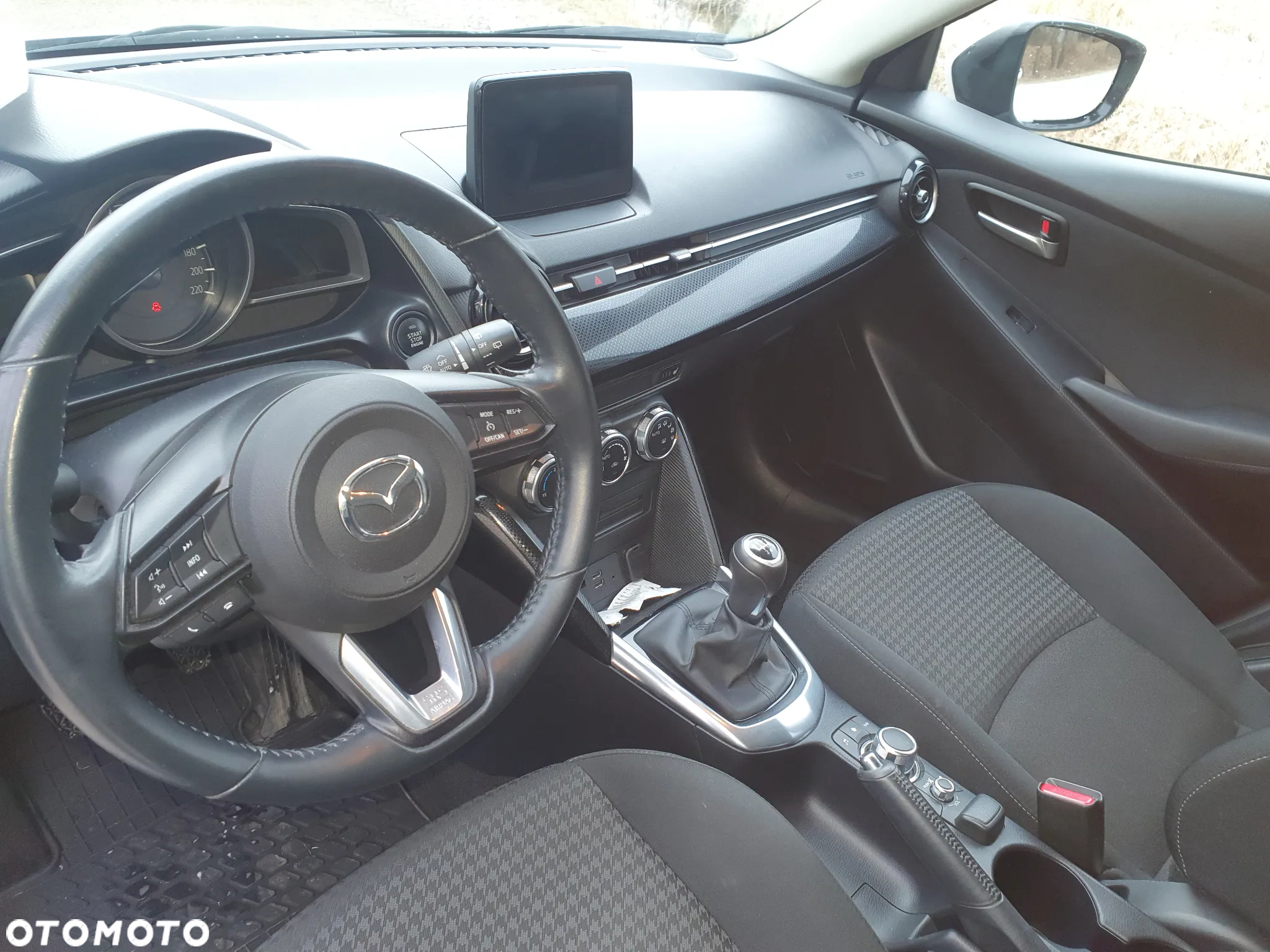 Mazda 2 1.5 Skymotion - 8