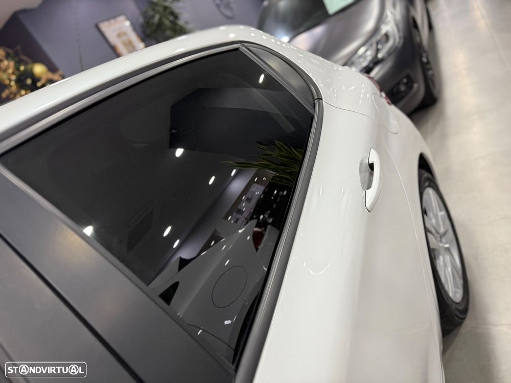 Peugeot 208 1.2 PureTech Style - 21