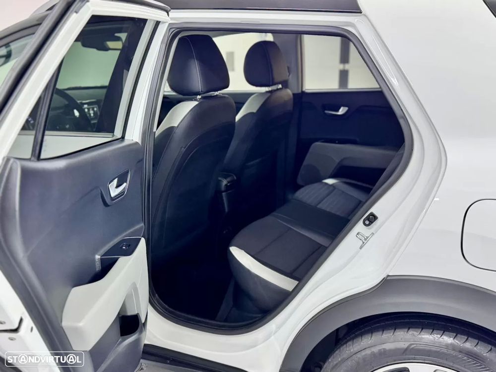 Kia Stonic 1.6 CRDi TX - 47