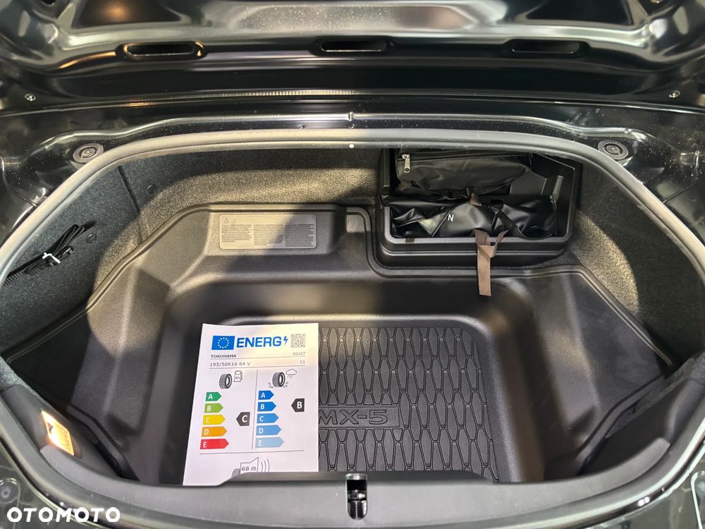 Mazda MX-5 1.5 Skyactiv-G Homura - 30