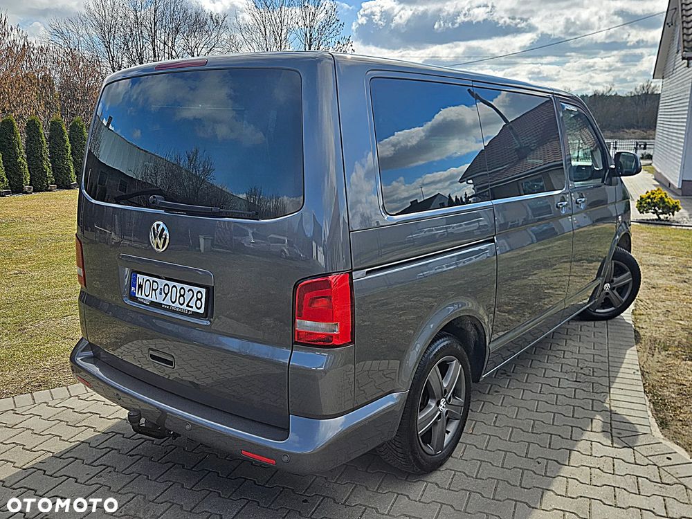 Volkswagen Multivan - 21