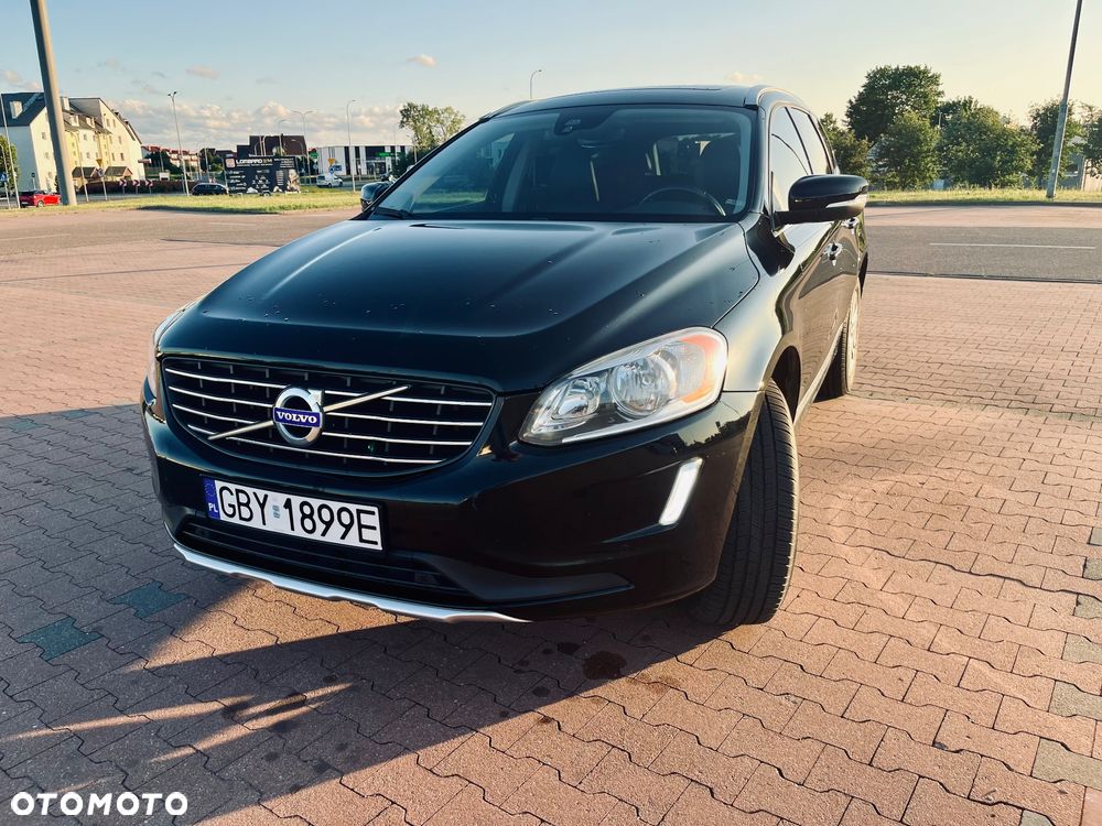 Volvo XC 60 T5 Geartronic Momentum - 1
