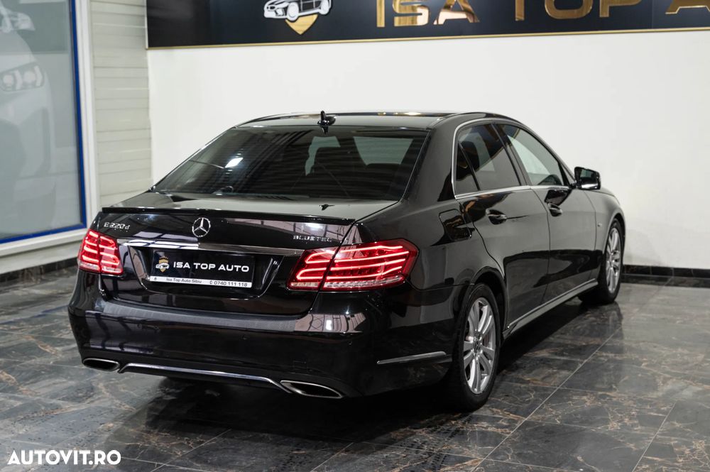 Mercedes-Benz E 220 BlueTEC 9G-TRONIC Avantgarde - 33