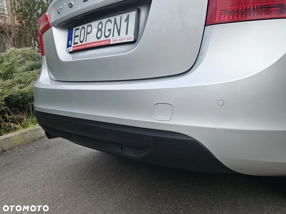 Volvo S60 DRIVe Momentum - 28