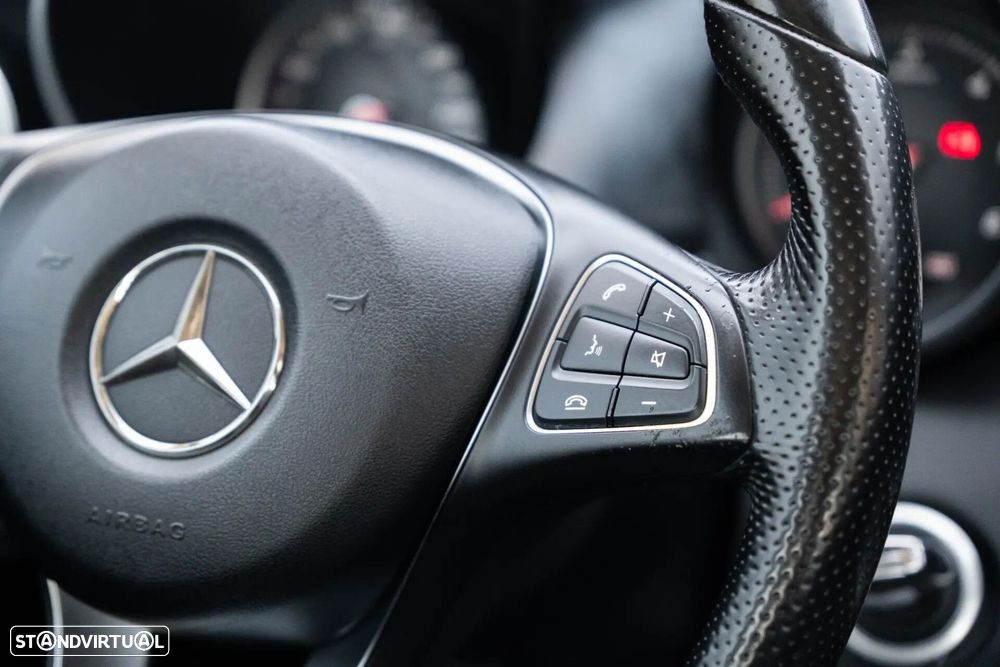 Mercedes-Benz C 200 d Avantgarde - 23