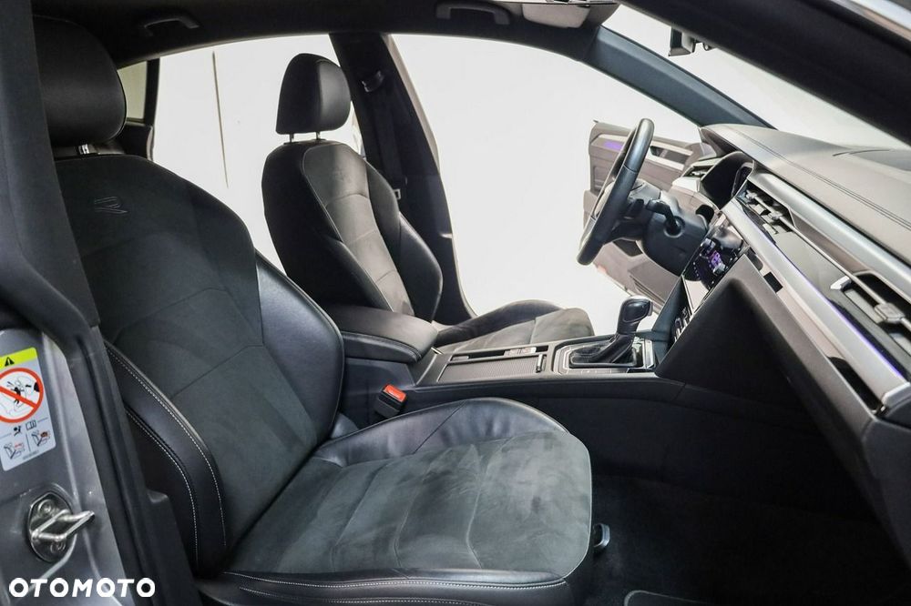 Volkswagen Arteon 2.0 TSI R-Line DSG - 25