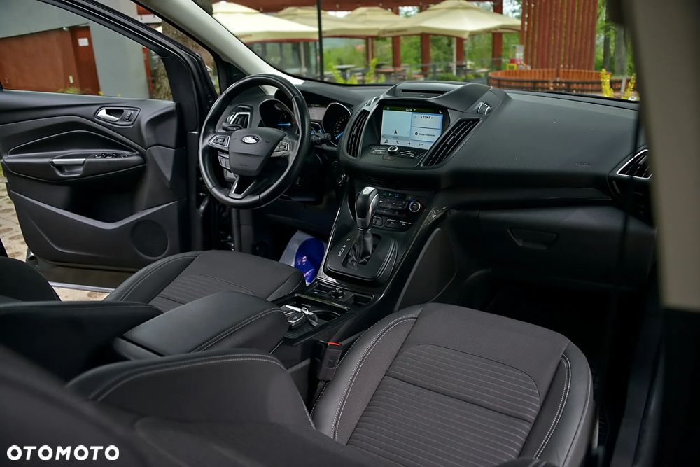 Ford Kuga 2.0 TDCi 4WD Titanium Plus - 34