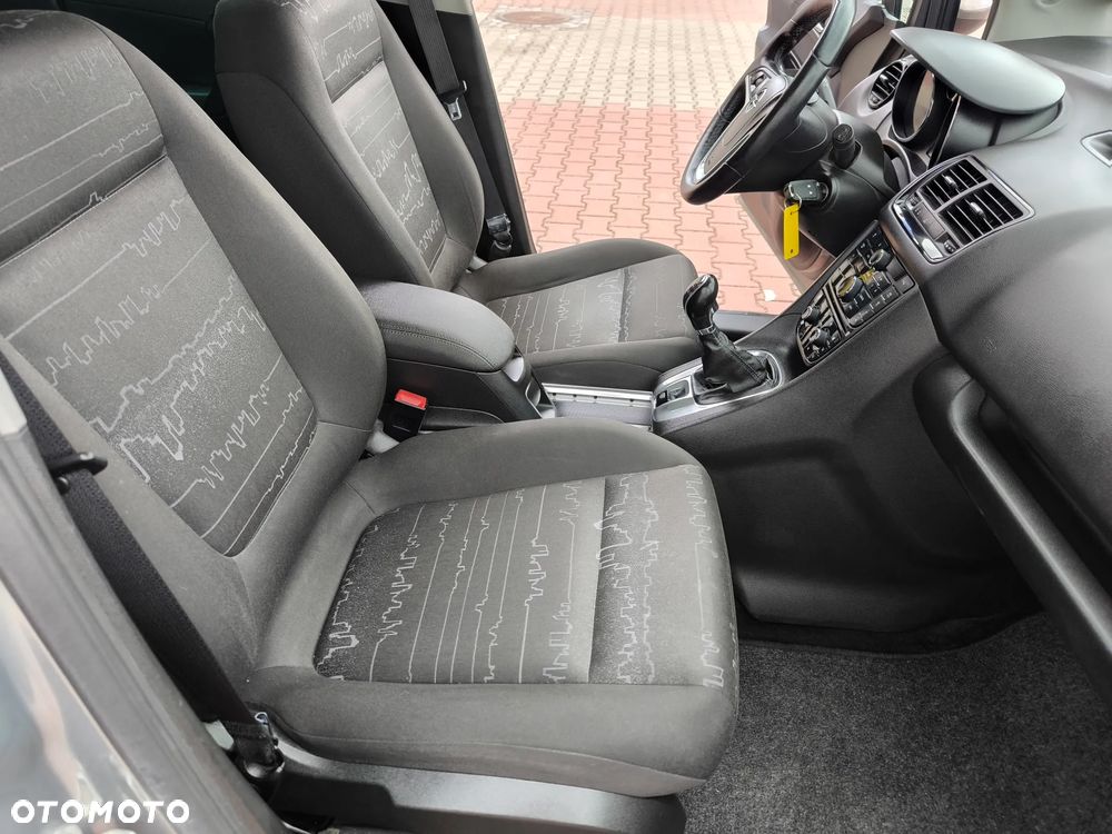 Opel Meriva 1.4 T Cosmo - 25