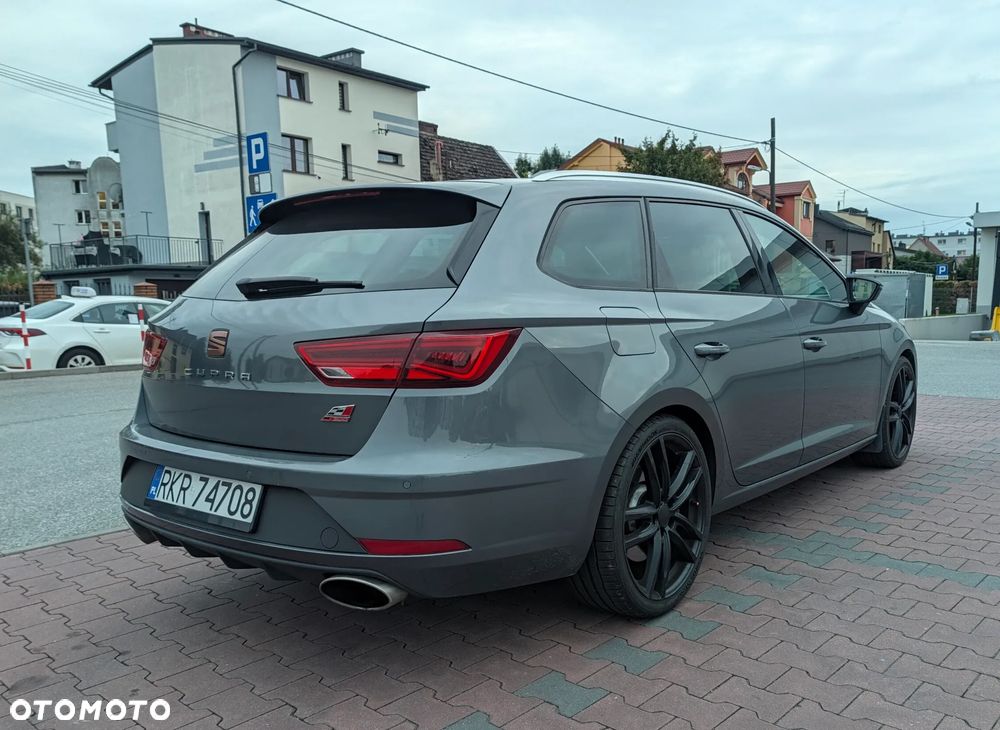 Seat Leon 2.0 TSI Start&Stop DSG Cupra 300 - 6