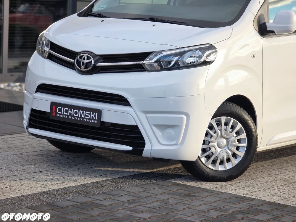 Toyota Proace Verso 1.5 D4-D Medium Family - 19