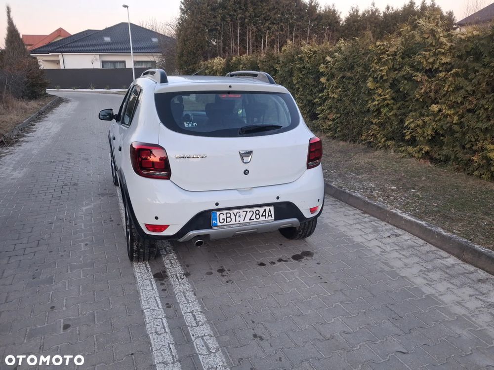 Dacia Sandero Stepway 0.9 TCe Laureate - 4