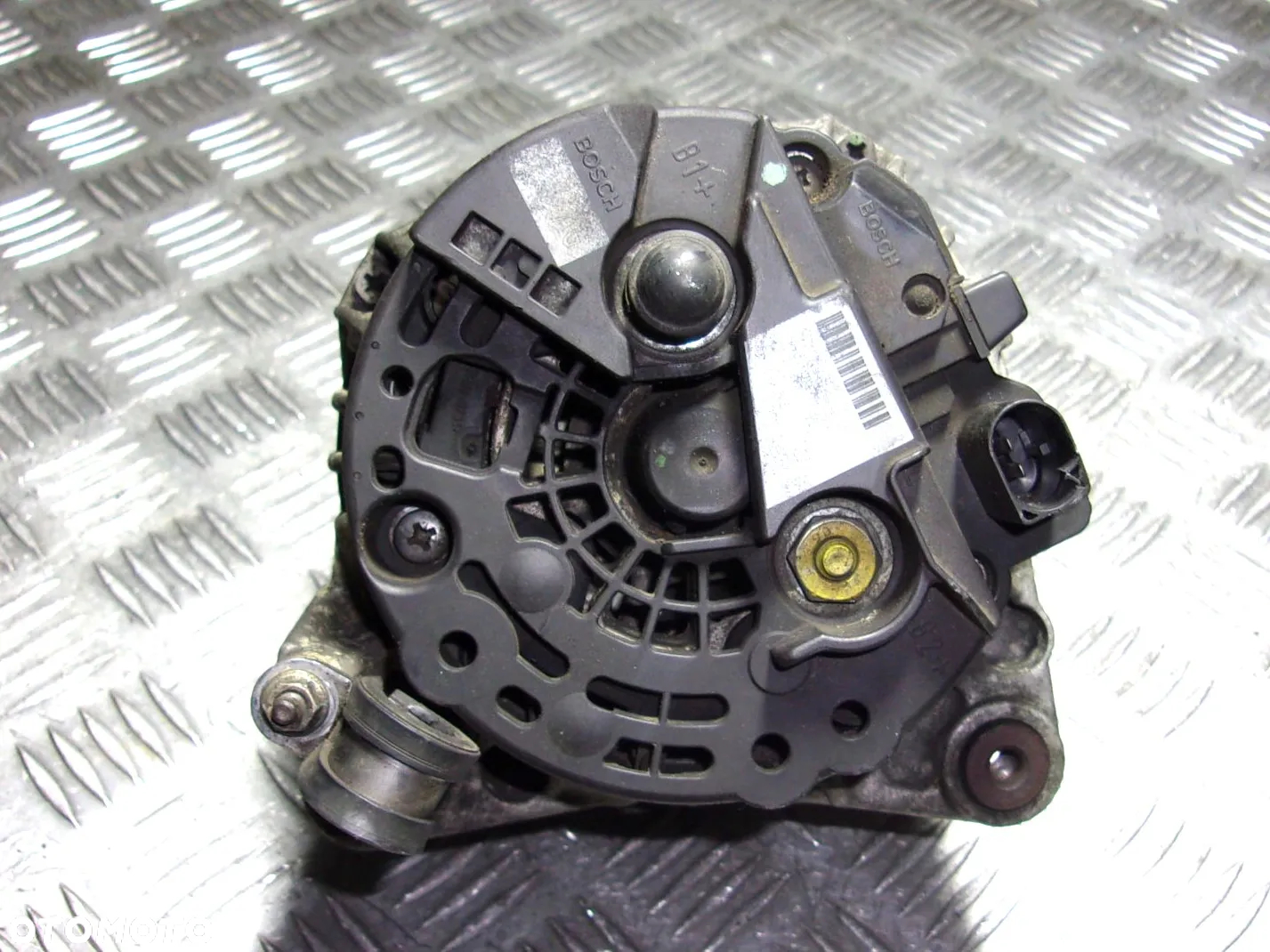 VW LT 28-46 II Multivan Transporter T5 Tuareg alternator 1.9 2.5 TDI 2.0 3.2 V6 VR6 - 3