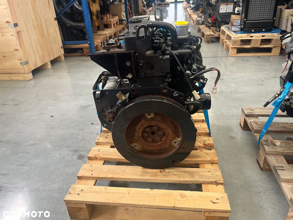 SILNIK YANMAR 3TNV88 12500netto - 6